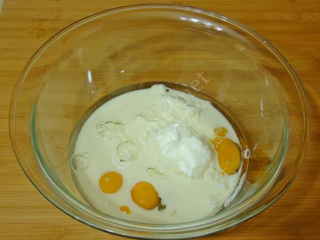 Pırasalı Kek - Yapılışı (3/12) 