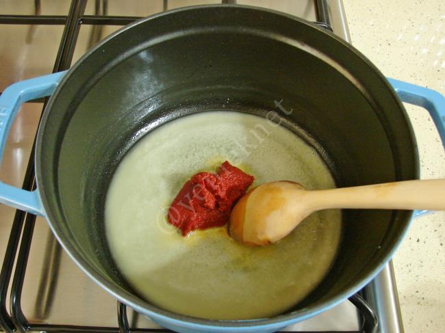 Salçalı Karnabahar Çorbası - Yapılışı (3/12) 