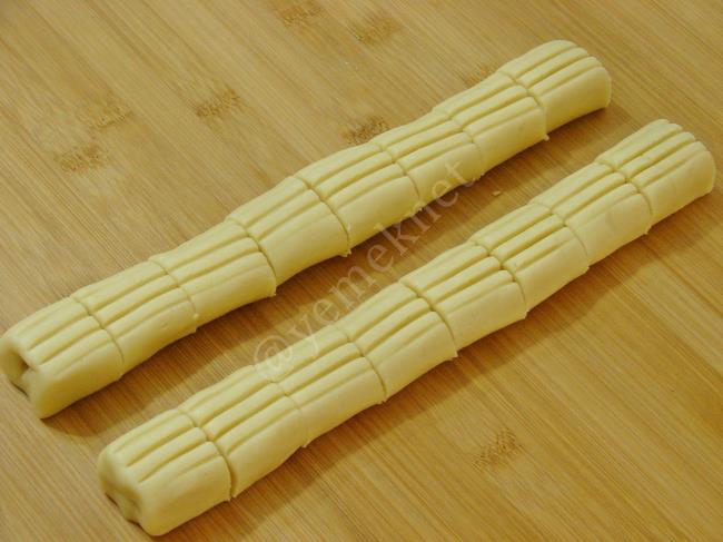 Basit Un Kurabiyesi - Yapılışı (7/12) 