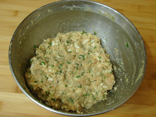 Bayat Ekmek Köftesi - Yapılışı (7/12) 