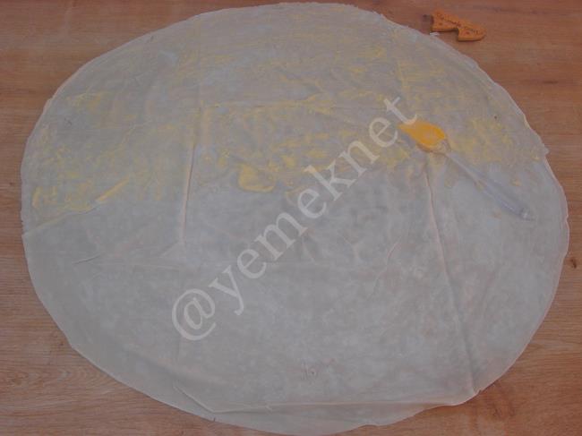 Fırında Kıymalı Börek - Yapılışı (5/16) 