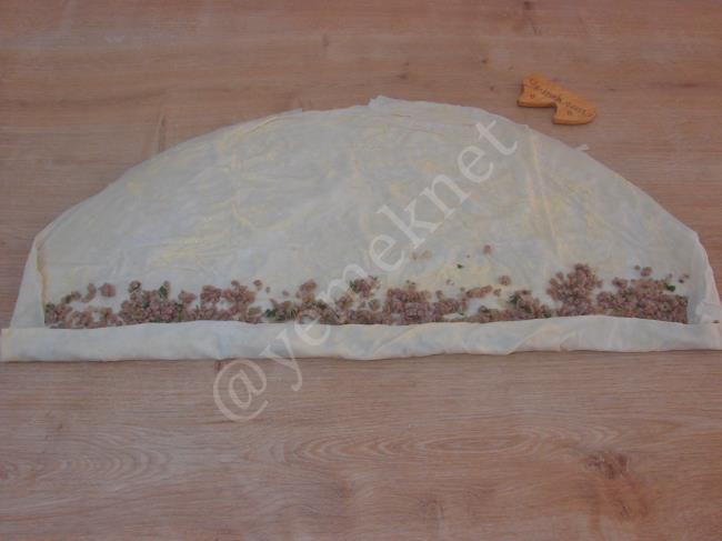 Fırında Kıymalı Börek - Yapılışı (8/16) 