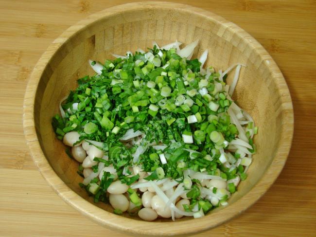 Kuru Fasulye Salatası - Yapılışı (4/8) 