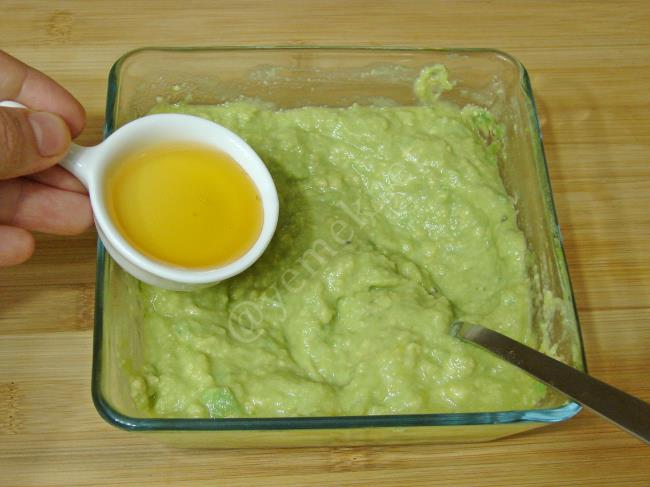 Portakallı Avokado Ezmesi - Yapılışı (7/12) 