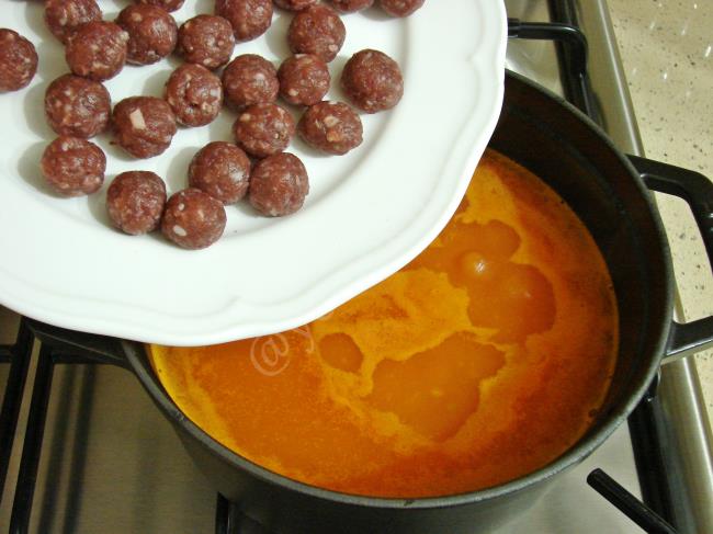 Köfteli Şehriye Çorbası - Yapılışı (11/16) 