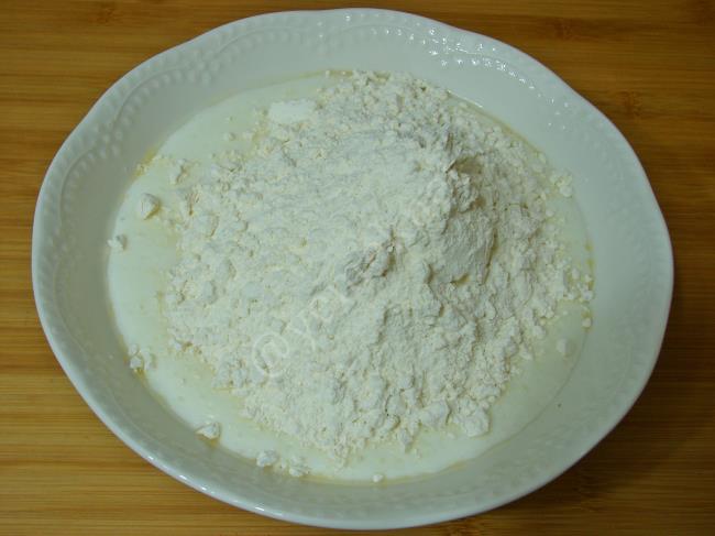 Mayasız Ağzı Açık Poğaça - Yapılışı (4/16) 