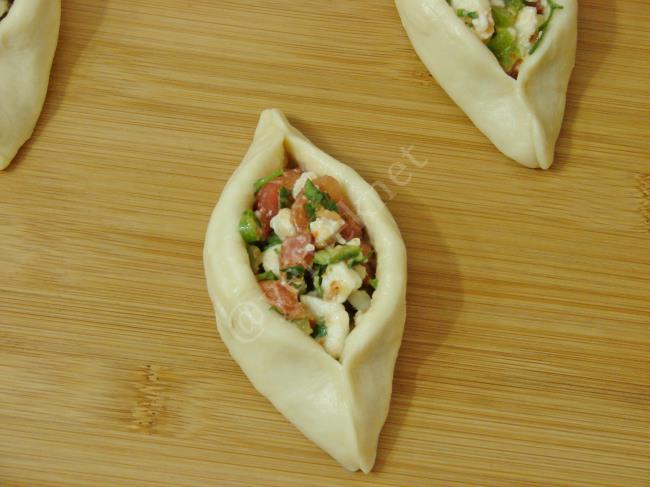 Mayasız Ağzı Açık Poğaça - Yapılışı (9/16) 