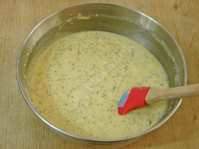 Portakallı Haşhaşlı Kek - Yapılışı (7/16) 