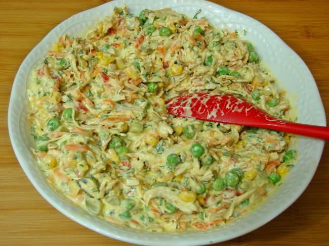 Sebzeli Tavuk Salatası - Yapılışı (10/12) 