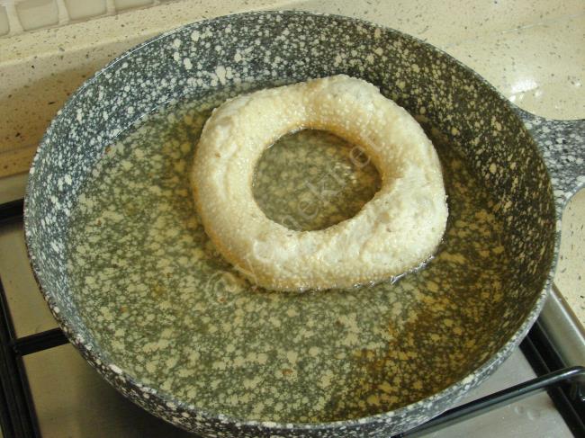 Simit Pişi - Yapılışı (12/16) 