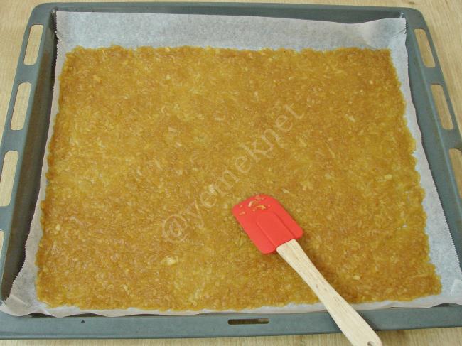 Elmalı Rulo Pasta - Yapılışı (7/24) 