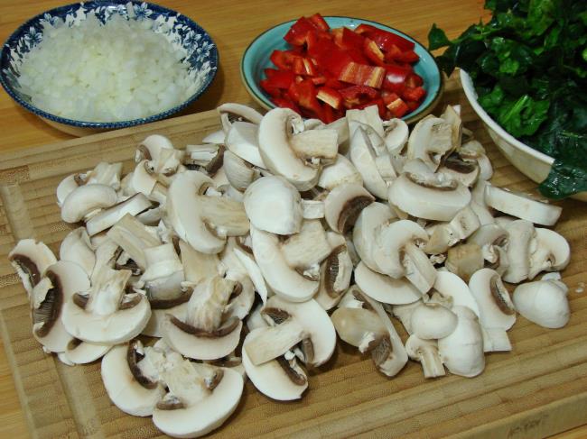 Mantarlı Ispanak Kavurması - Yapılışı (2/12) 