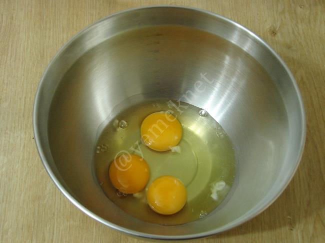 Mısır Unlu Tuzlu Kek - Yapılışı (2/16) 