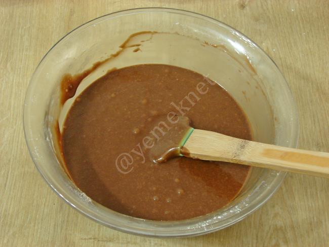 Çilekli Brownie - Yapılışı (12/16) 