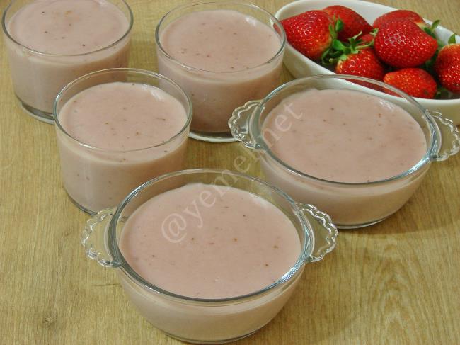 Çilekli Puding - Yapılışı (10/12) 