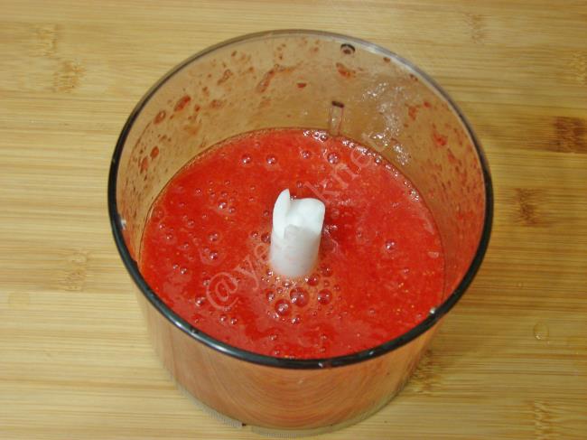 Çilekli Puding - Yapılışı (3/12) 