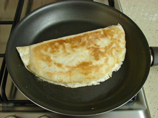 Lavaş Arası Omlet - Yapılışı (10/12) 