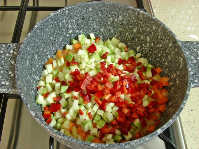 Kremalı Sebze Çorbası - Yapılışı (6/16) 