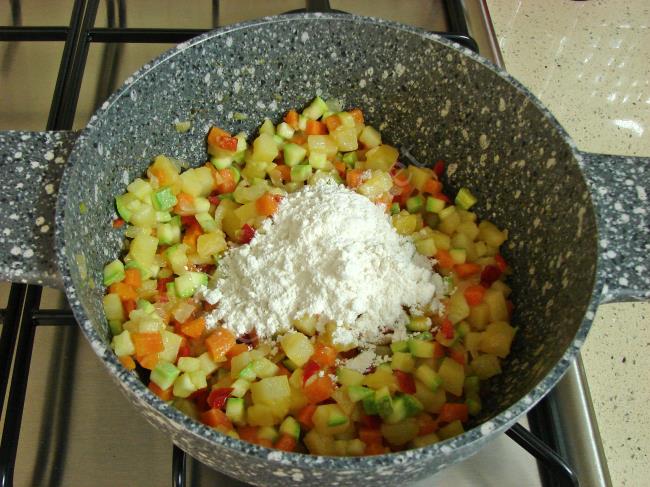 Kremalı Sebze Çorbası - Yapılışı (8/16) 