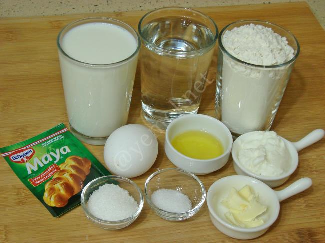 Sütlü Ramazan Pidesi - Yapılışı (1/20) 