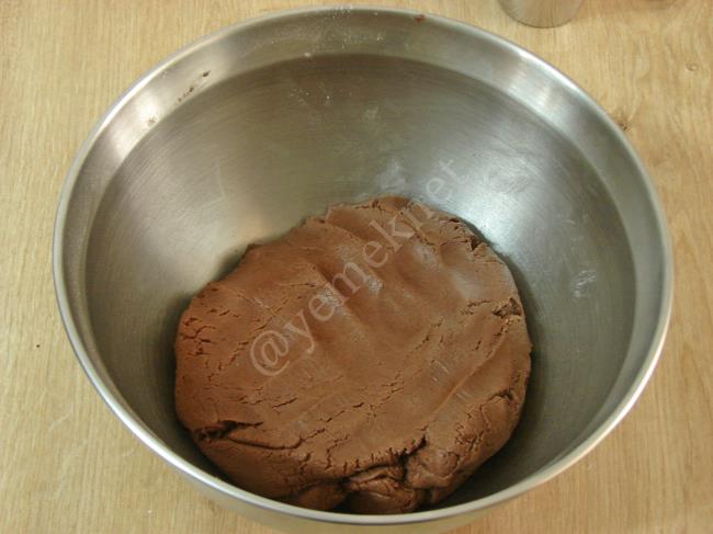 Kakaolu Susamlı Kurabiye - Yapılışı (6/12) 