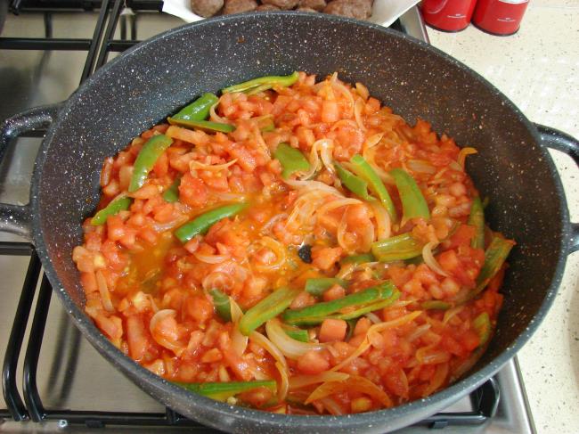 Köfteli Şehzade Kebabı - Yapılışı (11/20) 