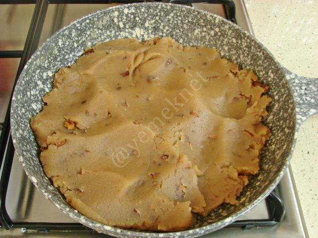 Kolay Un Helvası - Yapılışı (9/12) 