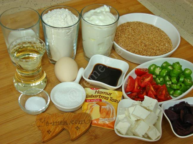 Mayasız Simit Pizza - Yapılışı (1/16) 