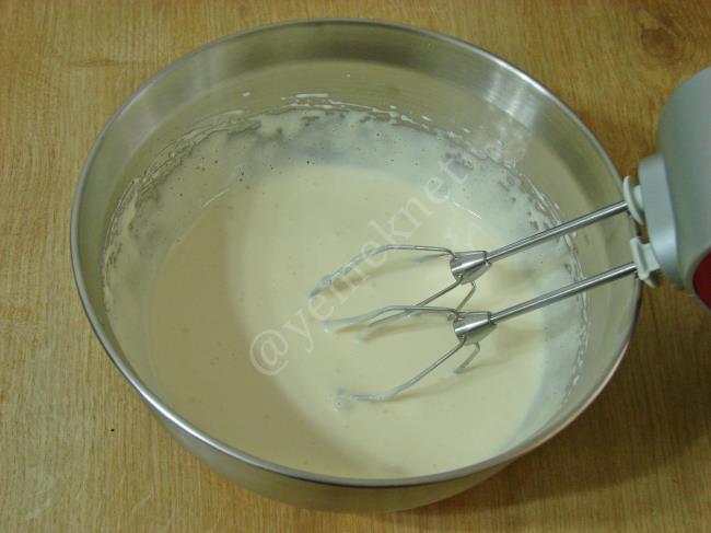 Muhallebili Tart Kek - Yapılışı (3/20) 