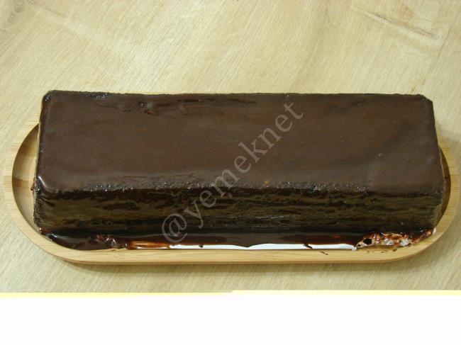 Nemli Kek - Yapılışı (13/16) 