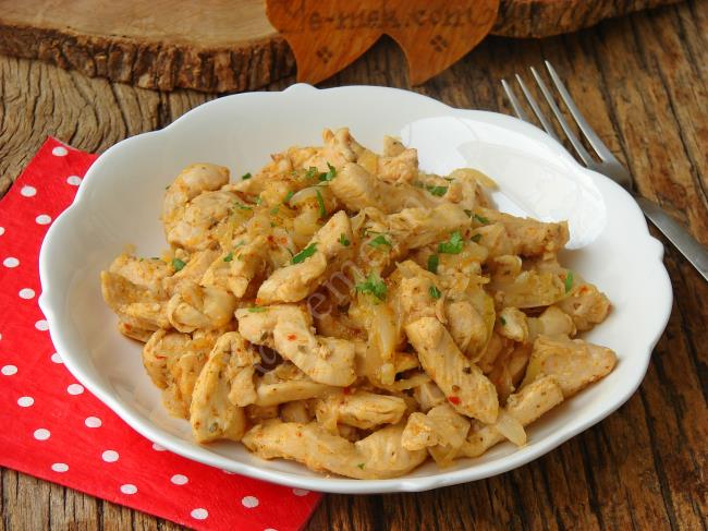 Soğanlı Tavuk Sote - Yapılışı (9/12) 