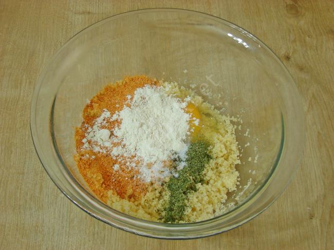 Tarhana Köftesi - Yapılışı (4/16) 