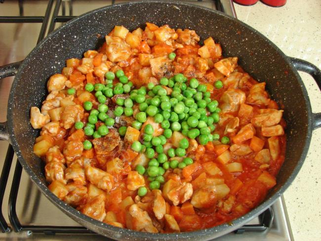 Tavuklu Tas Kebabı - Yapılışı (10/16) 