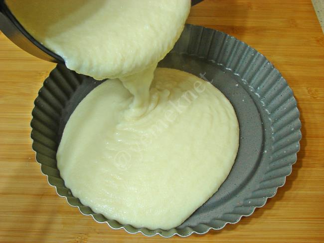 Çilek Soslu İrmik Tatlısı - Yapılışı (6/16) 