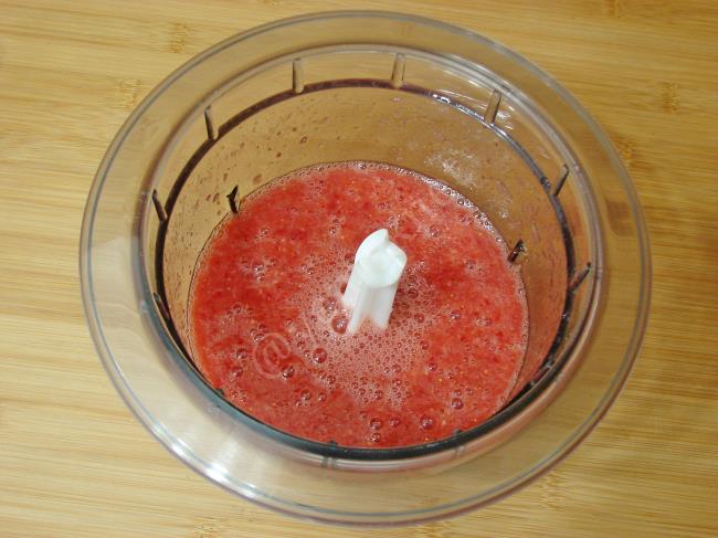 Çilek Soslu İrmik Tatlısı - Yapılışı (9/16) 