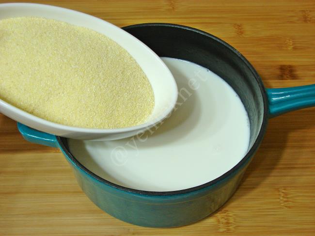 Bisküvili İrmik Topları - Yapılışı (2/16) 