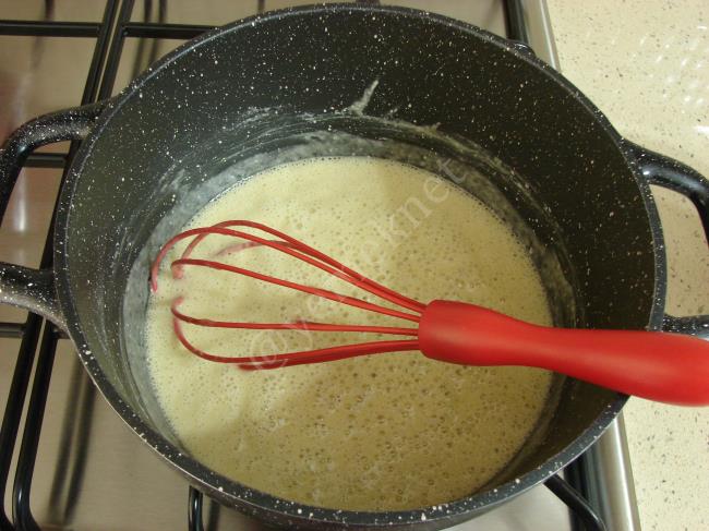 Karamelli Kaşık Tatlısı - Yapılışı (5/24) 