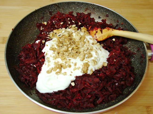 Kırmızı Pancar Salatası - Yapılışı (5/8) 