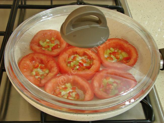 Tavada Domates Pizzası - Yapılışı (6/16) 