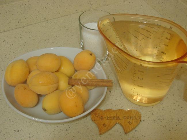 Taze Kayısı Kompostosu - Yapılışı (1/8) 