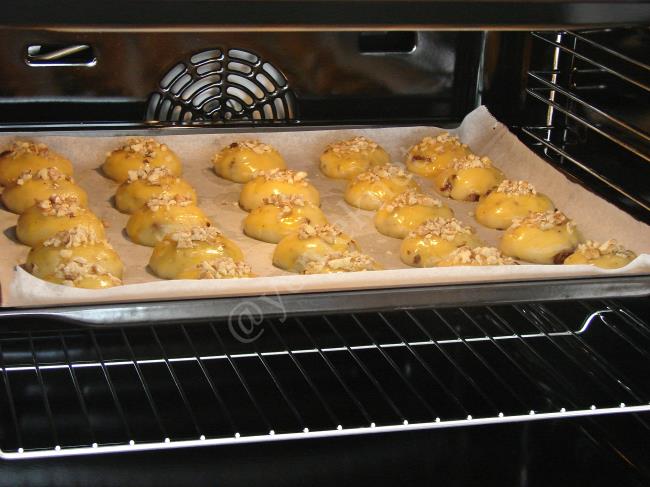 Cevizli Üzümlü Anne Kurabiyesi - Yapılışı (12/16) 