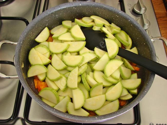 Havuçlu Kabak Kavurması - Yapılışı (7/12) 