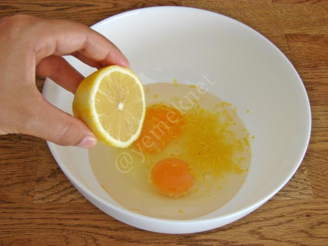 Limonlu Çatlak Kurabiye - Yapılışı (2/12) 