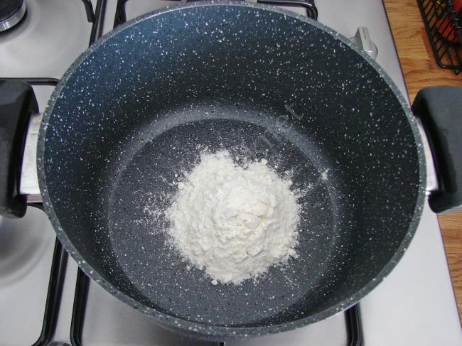 Pekmezli Muhallebi - Yapılışı (2/12) 