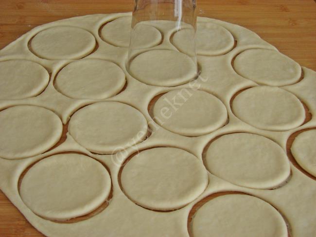 Sirkeli Pişi - Yapılışı (7/12) 