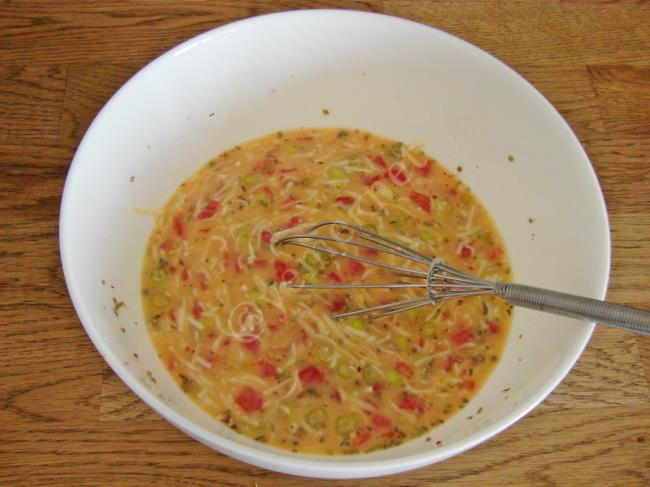 Tavada Bayat Simit Böreği - Yapılışı (6/16) 