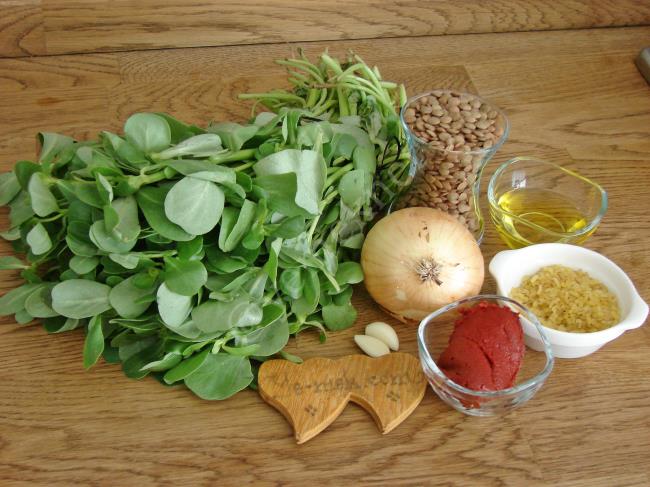 Yeşil Mercimekli Semizotu Yemeği - Yapılışı (1/12) 