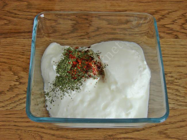 Yoğurtlu Mercimekli Semizotu Salatası - Yapılışı (7/12) 