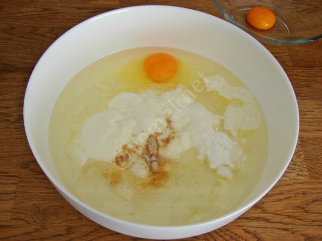 Zeytinli Mayasız Poğaça - Yapılışı (2/12) 