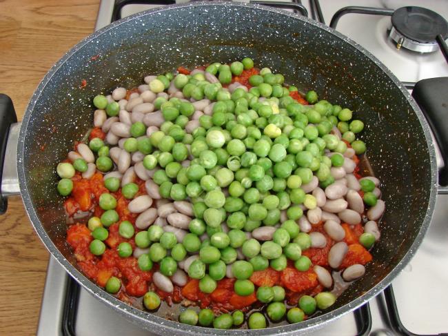 Barbunyalı Bezelye Yemeği - Yapılışı (10/16) 